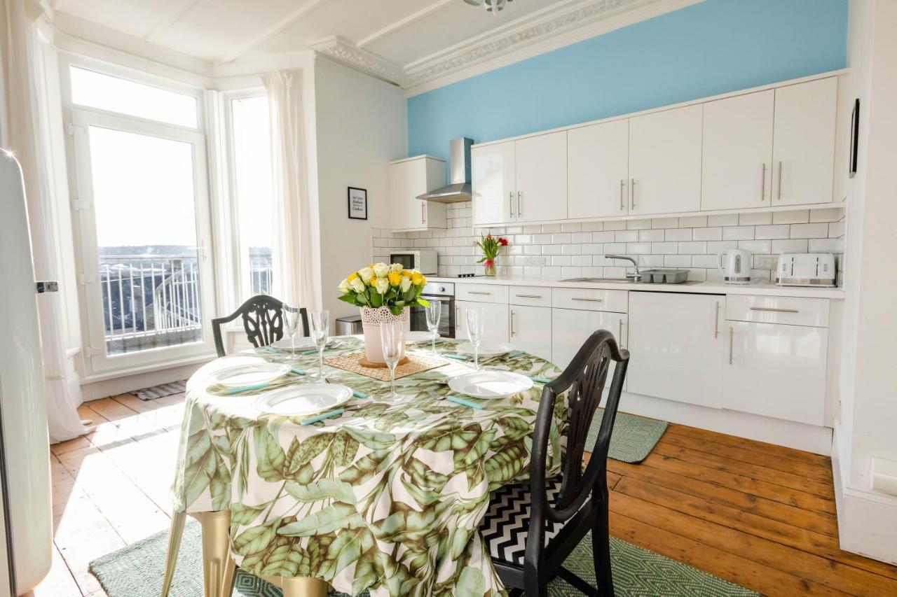 Villa 5-Bed House With Distant Sea Views In Plymouth Exterior foto